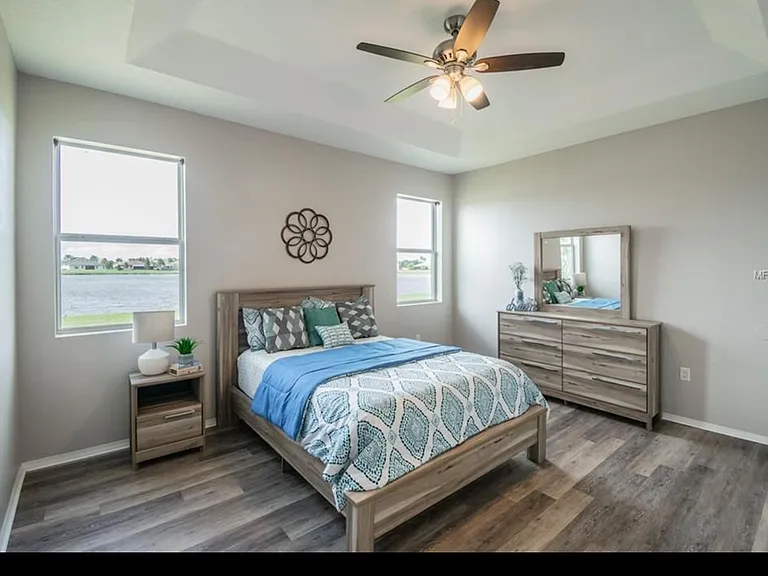 5447 Sandy Shell Dr — Photo 21