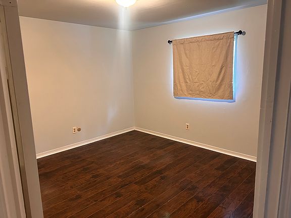 4th image of 900 Windsor Harbor Rd #902