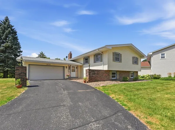 4636 Heritage Hills Dr, Bloomington, MN 55437