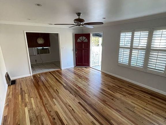 5th image of 22030 Crespi St