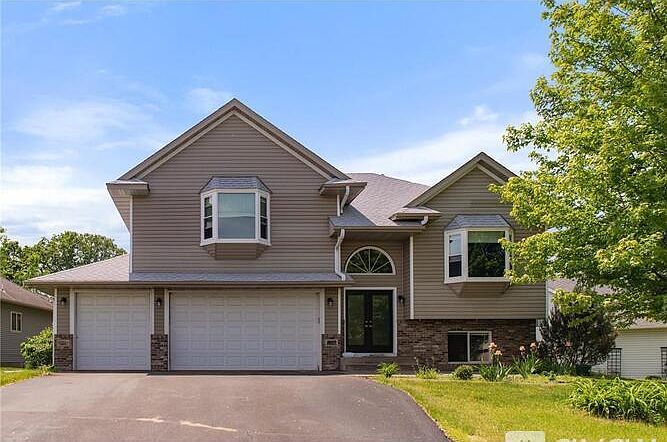 1st image of 1103 Blossom Blvd NW