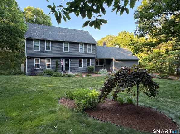 26 Renee Court, Cheshire, CT 06410