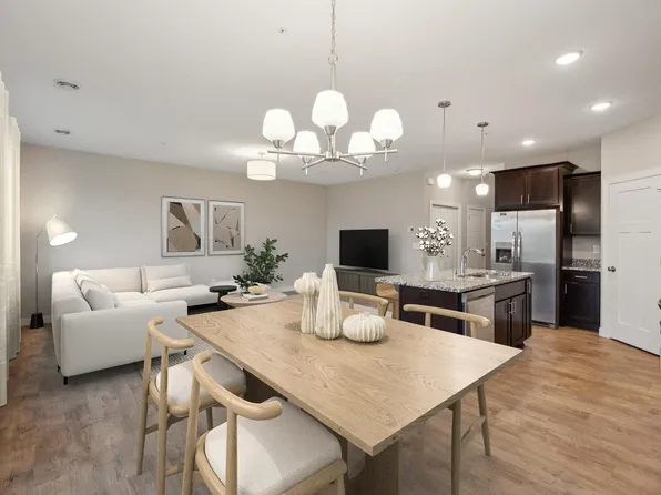 2105 Cleveland Ln S, Cambridge, MN 55008