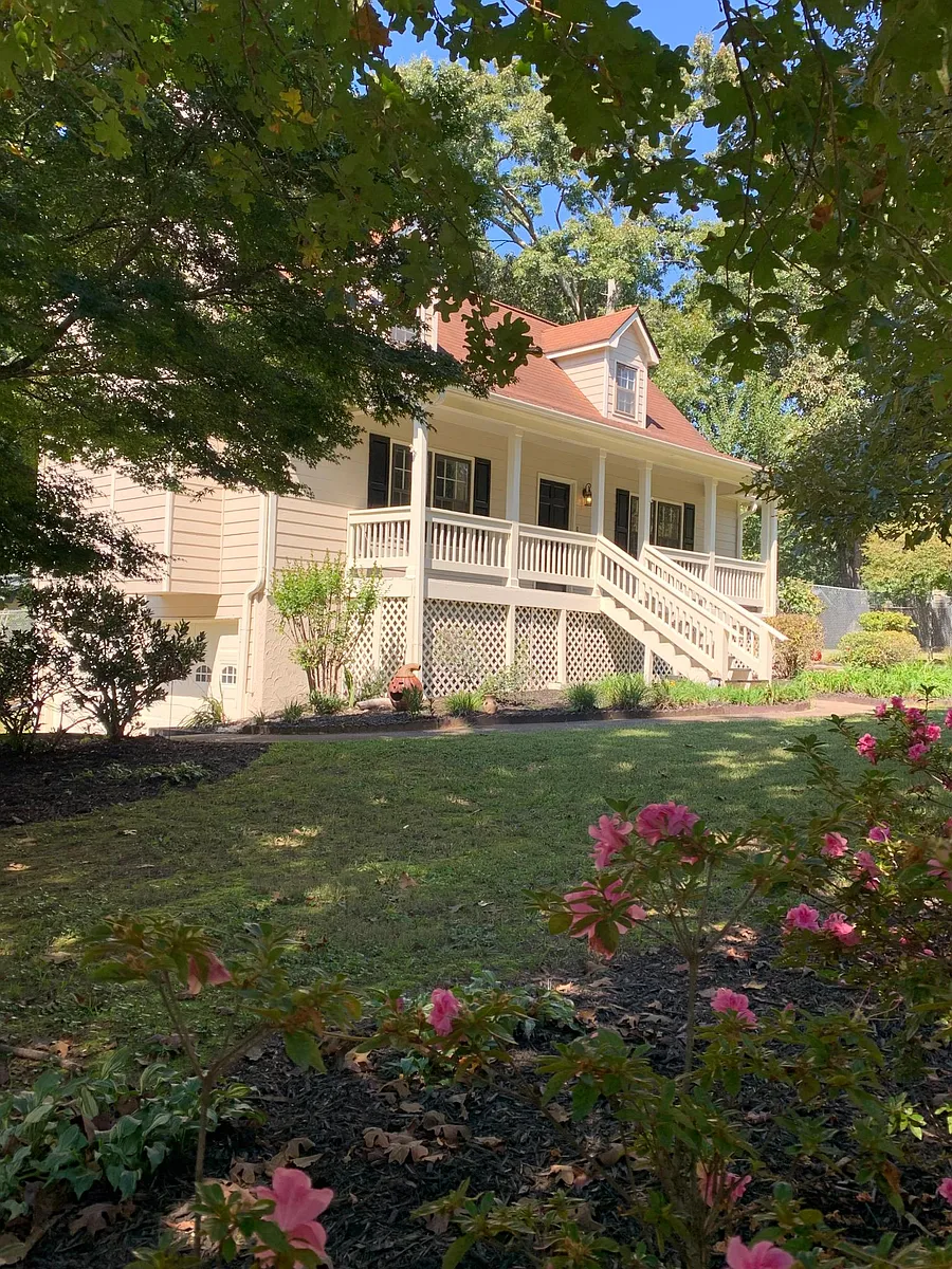 Building Photo - 5777 Stonehaven Dr NW