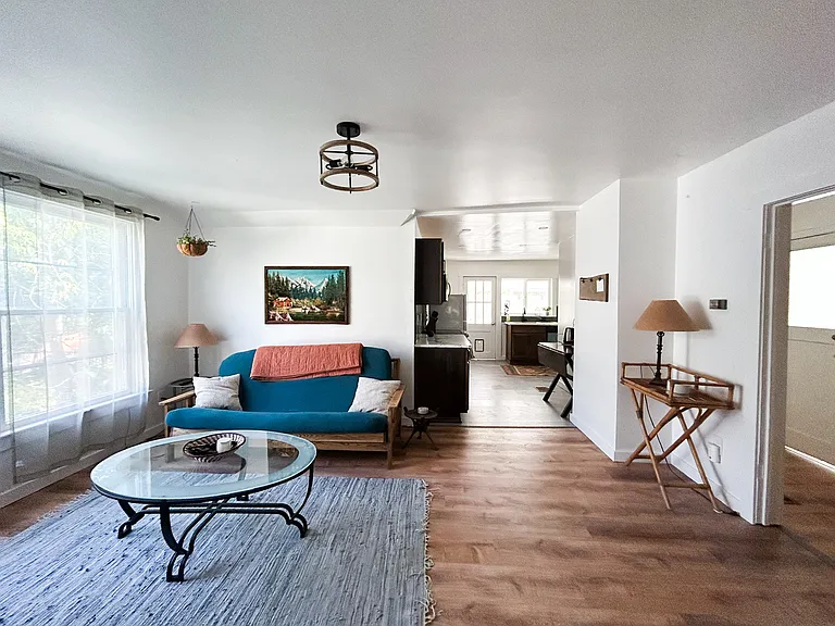 1011 W 15th Ave #A — Photo 5