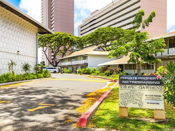 4206 Keanu St APT 2, Honolulu, HI 96816