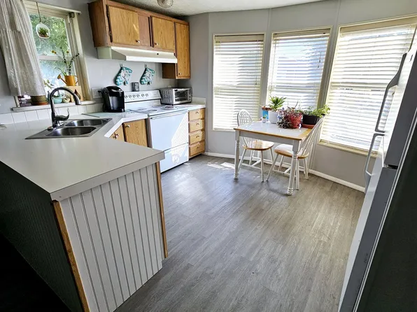 408 E 47th St Trailer 3, Garden City, ID 83714