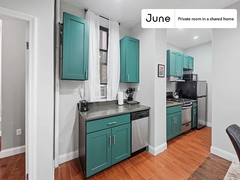 3620 Broadway #D — Photo 6