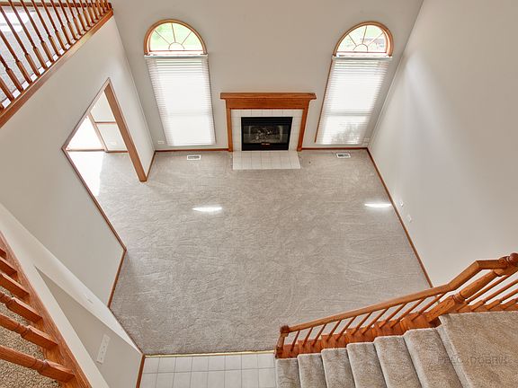 2nd image of 505 Rosebud Dr N
