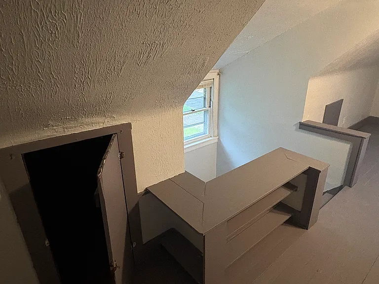 1418 Grant St — Photo 17