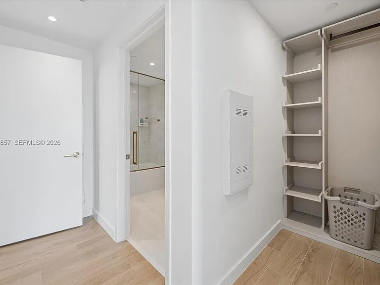 2678 Tigertail Ave #501 — Photo 30