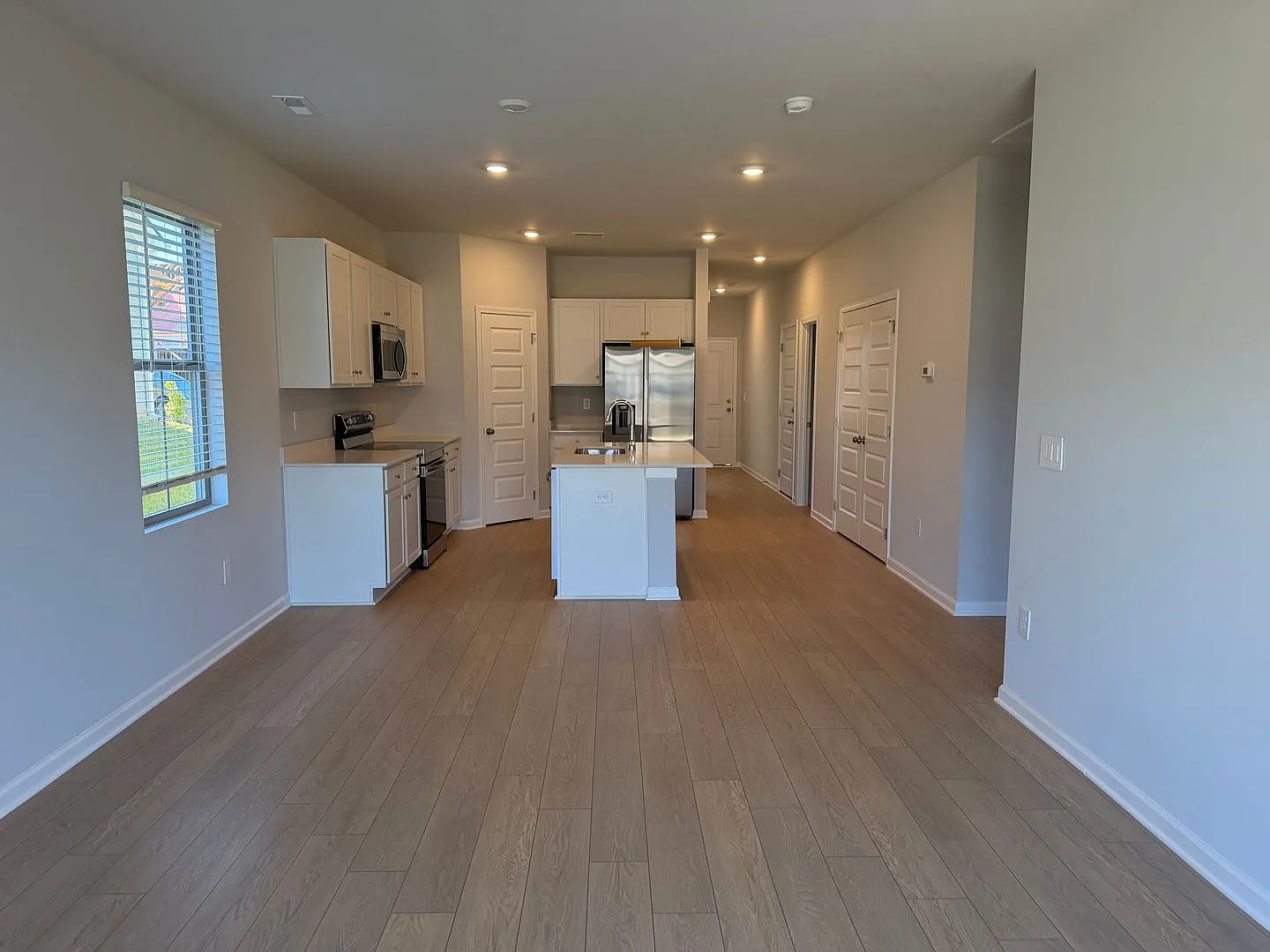 First Month's Rent Free — Photo 2