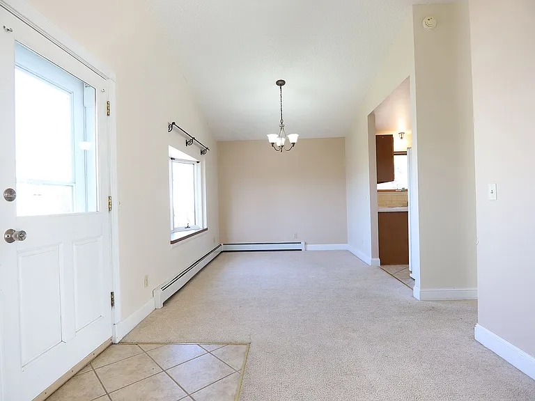 2260 Papago Ct — Photo 5
