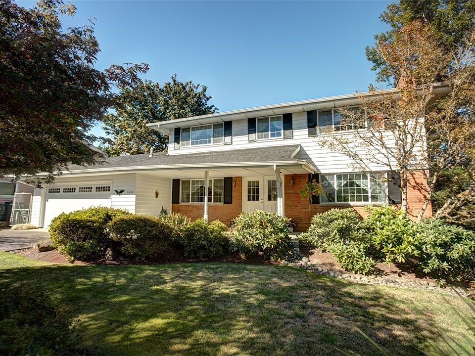1st image of 17424 NE 19th Pl