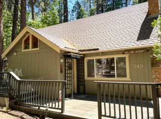 749 Marilyn Way, Arnold, CA 95223