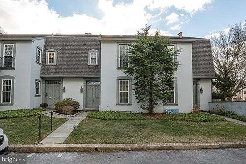 15 Llanfair Rd #A Photo 1 15 Llanfair Rd #A Photo 1