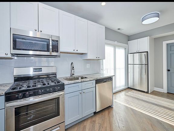 3rd image of 5703 W Seminole St #1