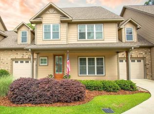 129 Pinebranch Ct, Southern Pines, NC 28387