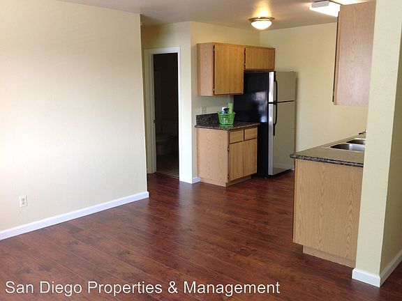 4th image of 3060 B St APT 06