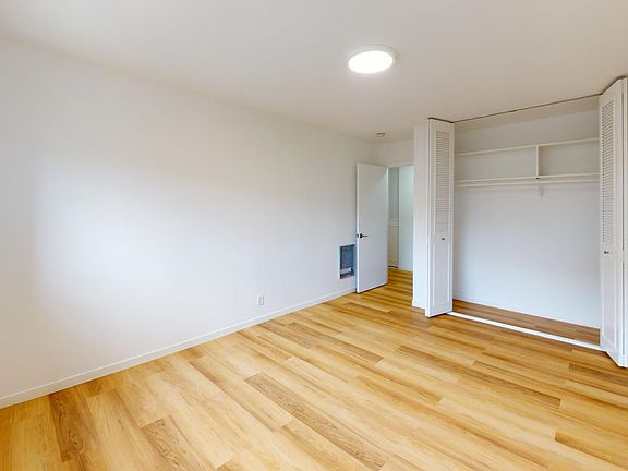 5th image of 2028 Scott St APT 101