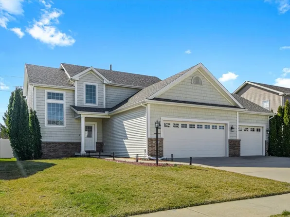 403 Trefoil, Savoy, IL 61874