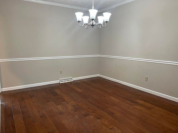 4th image of 155 Gatewood Dr