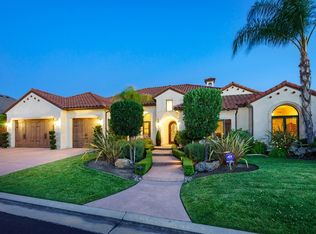 1561 E Sterling Hill Way, Fresno, CA