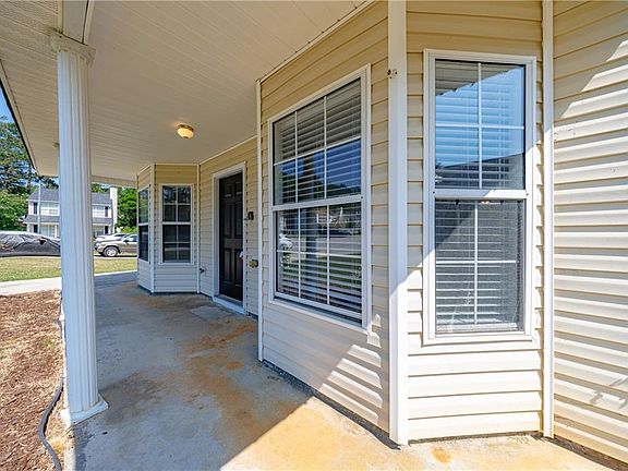 5th image of 7624 McGillicuty Dr