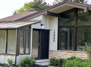 12440 Robinwood St, Brookfield, WI 53005
