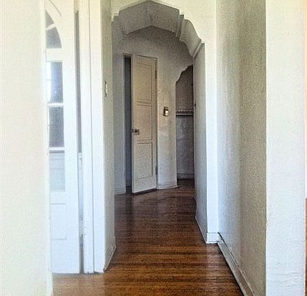 2nd image of 316 S Cochran Ave