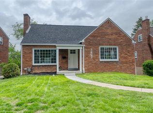 349 Orchard Spring Rd, Pittsburgh, PA 15220