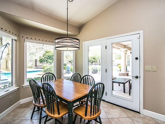 4th image of 1603 E Silverwood Dr