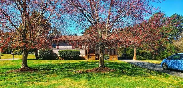 1st image of 3426 Farmfield Dr