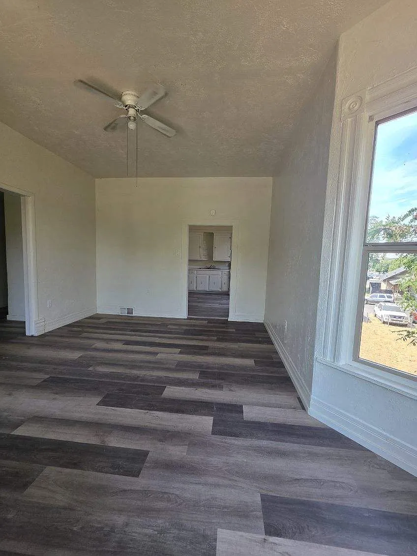 1 bed, 500 sqft, $800 — Photo 3