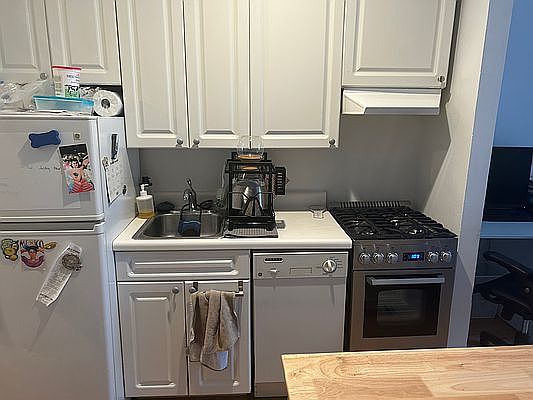 3rd image of 505 E 88th St #4RW