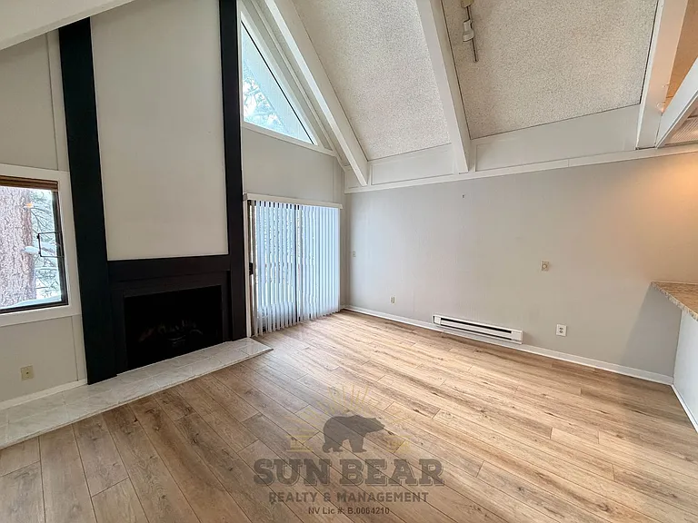 989 Tahoe Blvd #71U — Photo 5