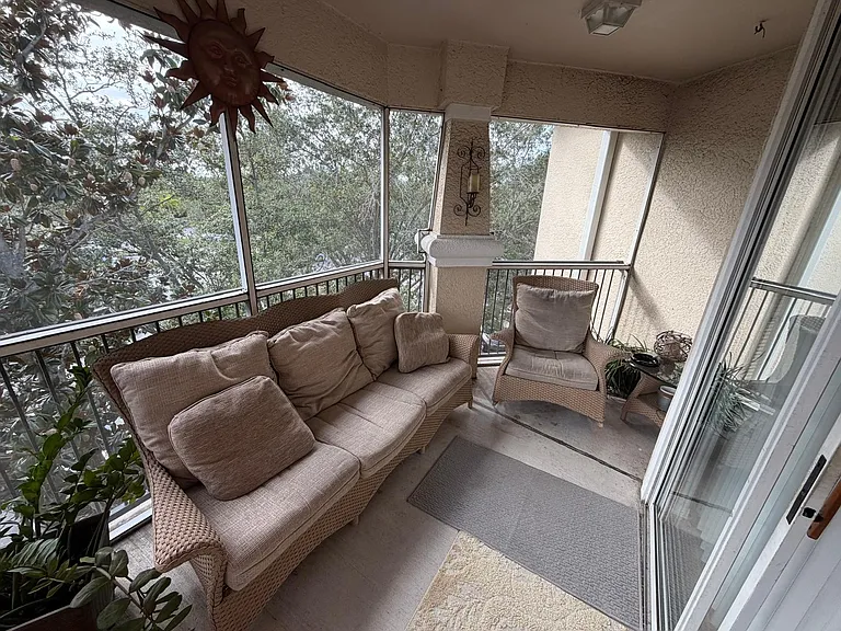 5180 Northridge Rd #301 — Photo 27