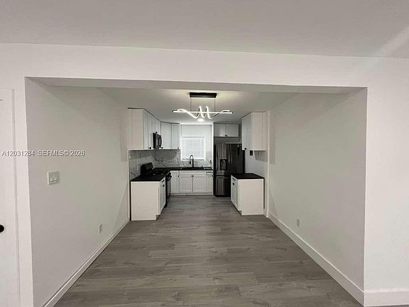 4th image of 316 Surfside Blvd APT 2