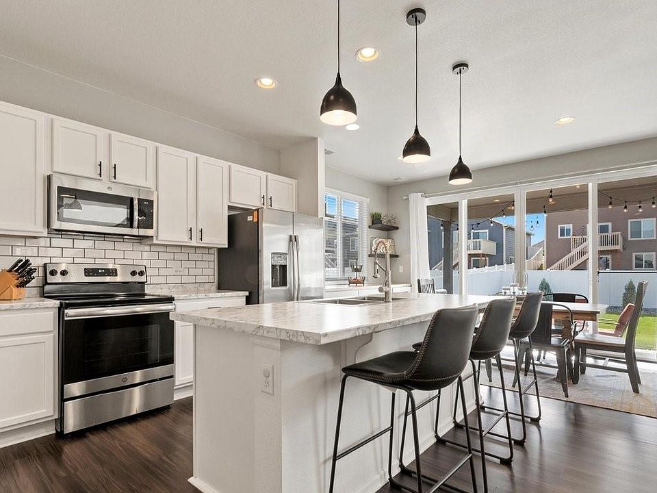 Open floorplan, great kitchen island and LVP flooring