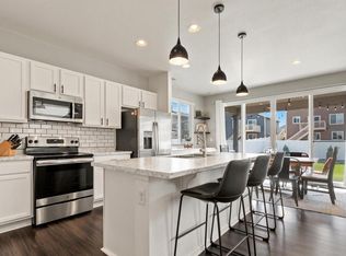 5240 Osbourne Dr, Windsor, CO 80550