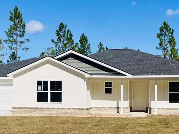 92 Sparrow Ln, Jesup, GA 31545