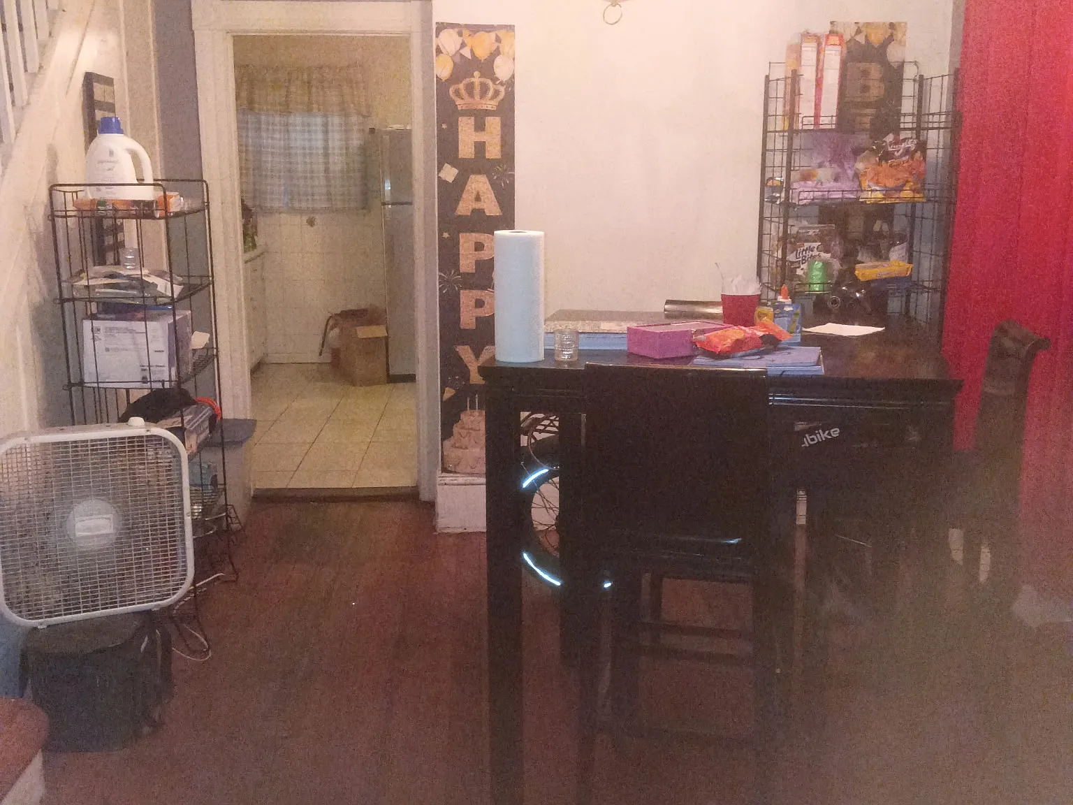 4 bed, 1300 sqft, $3,300 — Photo 3