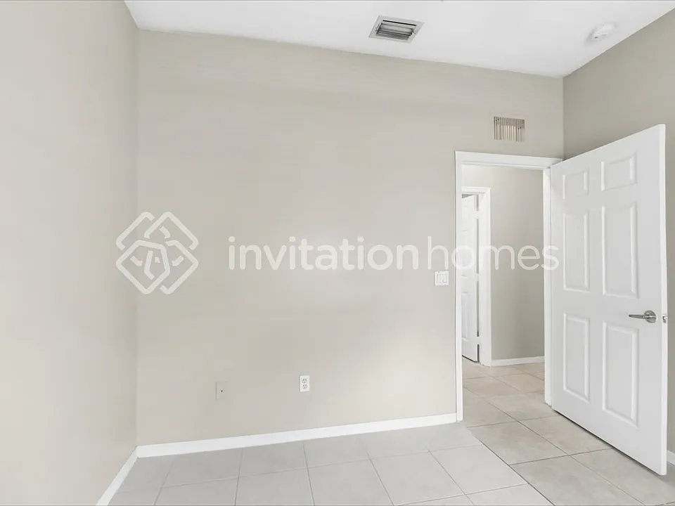 8542 Water Cay