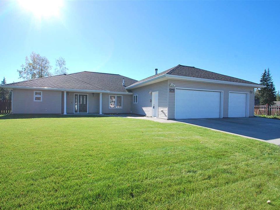1st image of 2601 17th Ave