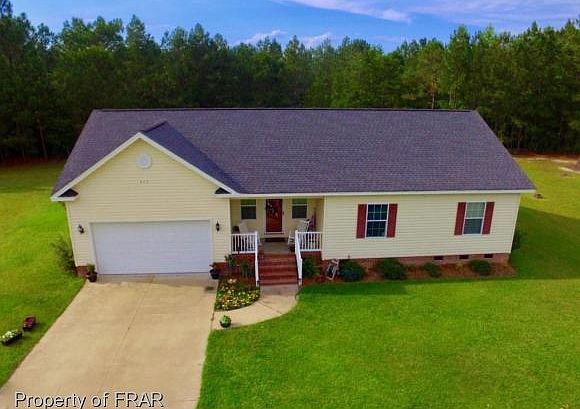 1st image of 425 Oakwood Heights Dr