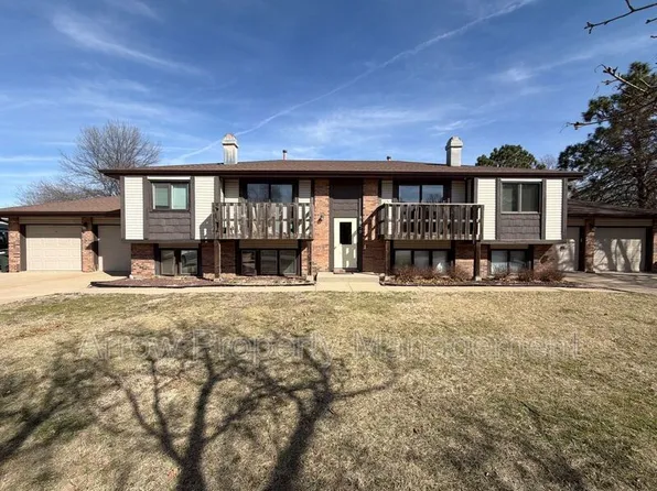 5050 Prince Rd APT 4, Lincoln, NE 68516