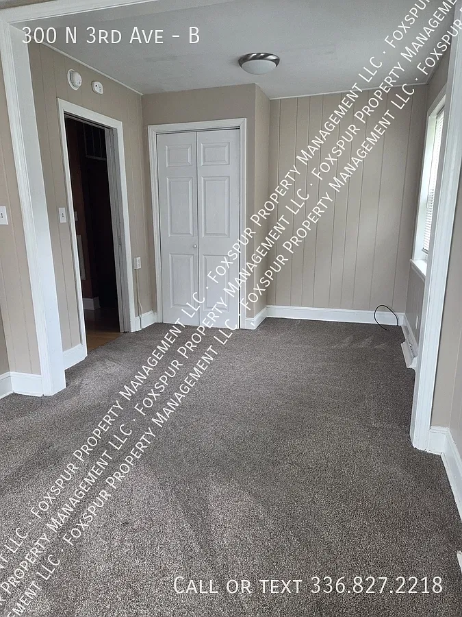 Charming Mayodan Duplex — Photo 4