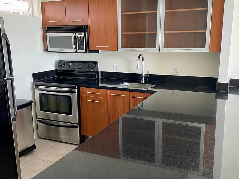 650 NE 64th St #G602 — Photo 11