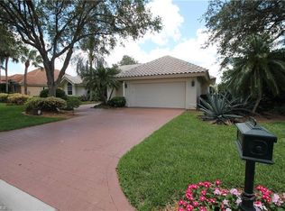885 Wyndemere Way, Naples, FL 34105