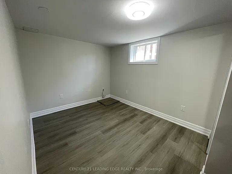 654 Annapolis Ave #BASEMENT — Photo 2